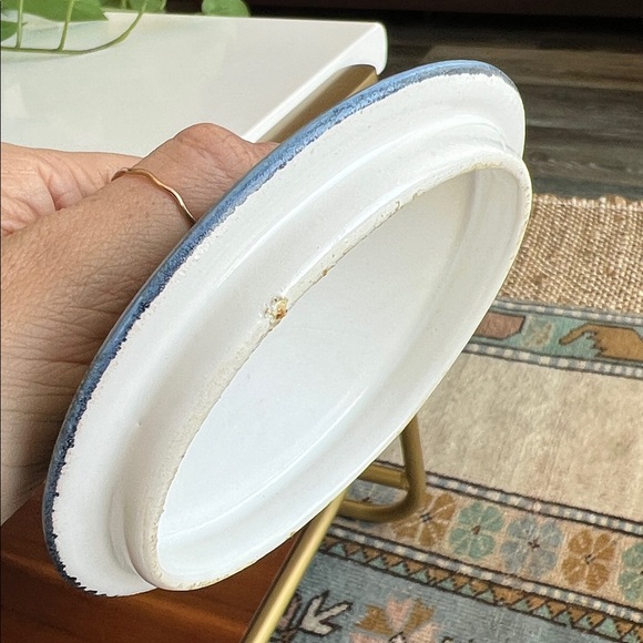 Vintage Painted Floral Ceramic Jar Vessel Blue & White Decor - Picture 8 of 17